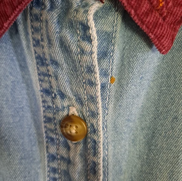 Vintage Disney Mickey Mouse long sleeve button down denim shirt corduroy… - Picture 7 of 8